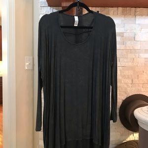 Evergreen tunic pullover